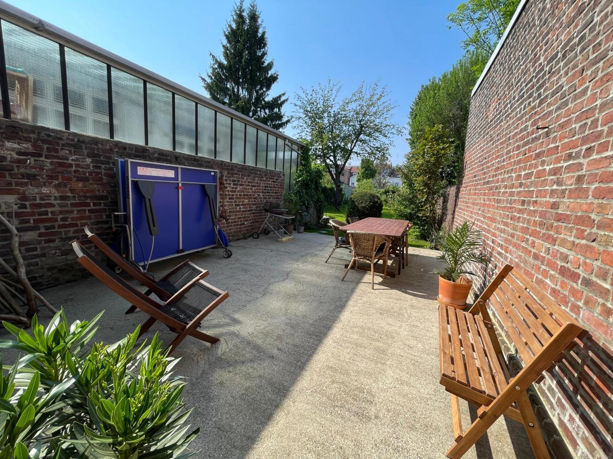 La Chambre Jaune Maison Avec Grande Terrasse Et Garage Prive Villa Lille Exterior photo